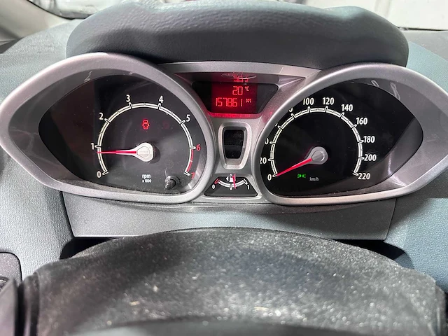 Ford - fiesta - 1.25 titanium - 17-ldk-6 - afbeelding 3 van  21