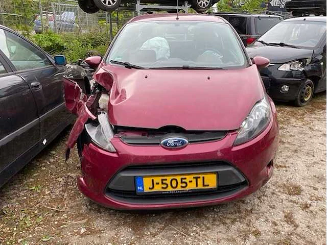 Ford - fiesta - 1.25 trend - car - afbeelding 3 van  10