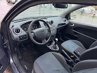 Ford - fiesta - 1.3-8v futura airco 64-sx-hl - afbeelding 2 van  17