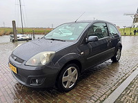 Ford - fiesta - 1.3-8v futura airco 64-sx-hl - afbeelding 1 van  17
