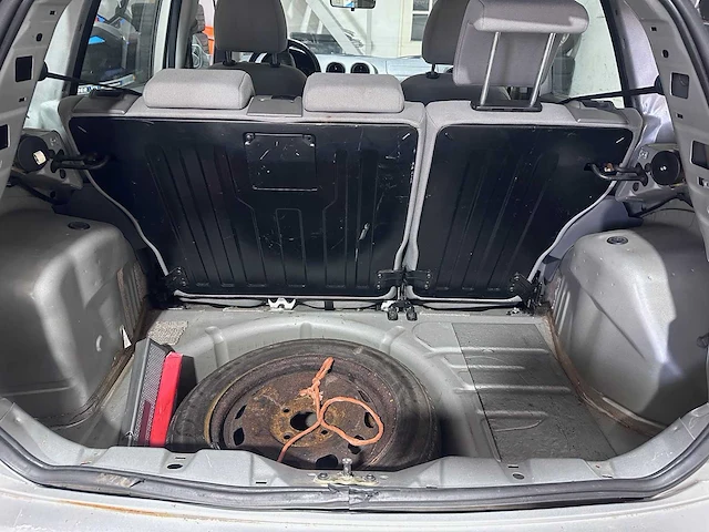 Ford - fiesta - 1.3 ambiente - 44-lh-ff - afbeelding 16 van  17