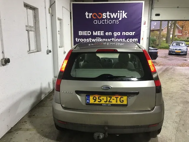 Ford - fiesta - 1.3 core - 95-jz-tg - afbeelding 4 van  19