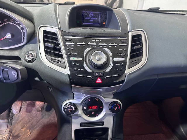 Ford - fiesta - 1.4 trend lpg - l-729-dt - afbeelding 6 van  19