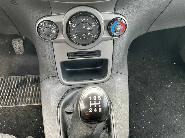 Ford - fiesta - afbeelding 21 van  31