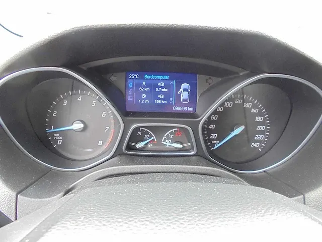 Ford - focus - 1.0 ecob. edit. plus - pt-315-jh - afbeelding 4 van  18