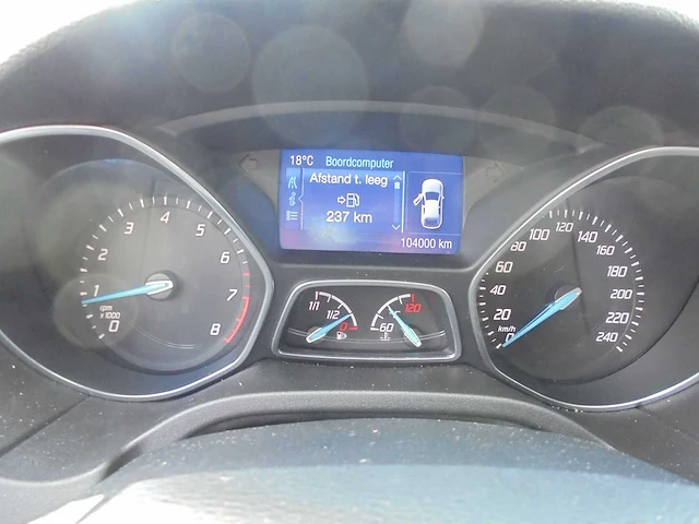 Ford - focus - 1.0 ecob. edit. plus - t-315-jh - 2014 - afbeelding 10 van  23