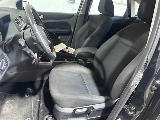 Ford - focus - 2.0-16v futura - 14-sk-bh - afbeelding 7 van  20