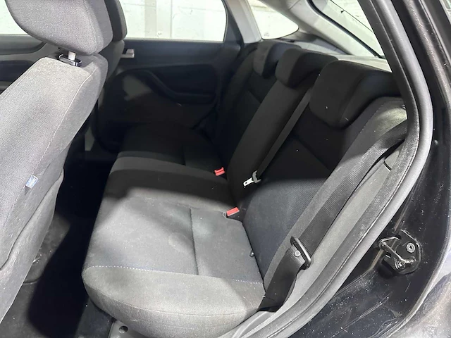 Ford - focus - 2.0-16v futura - 14-sk-bh - afbeelding 8 van  20