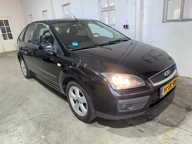 Ford - focus - 2.0-16v futura - 14-sk-bh - afbeelding 18 van  20
