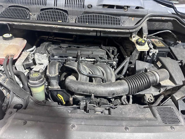 Ford - focus c-max - 1.6-16v futura - 85-sn-kr - afbeelding 10 van  19