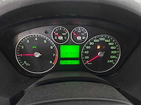 Ford - focus c-max - 2.0-16v futura - 49-xg-xx - afbeelding 2 van  20