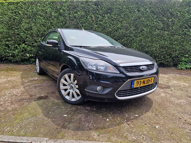 Ford - focus coupé-cabriolet - 2.0 limited - 93-njd-1 - 2010 - afbeelding 18 van  22