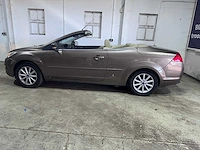 Ford - focus coupé-cabriolet - 2.0 titanium - 42-lxj-5 - afbeelding 12 van  19