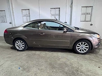 Ford - focus coupé-cabriolet - 2.0 titanium - 42-lxj-5 - afbeelding 17 van  19