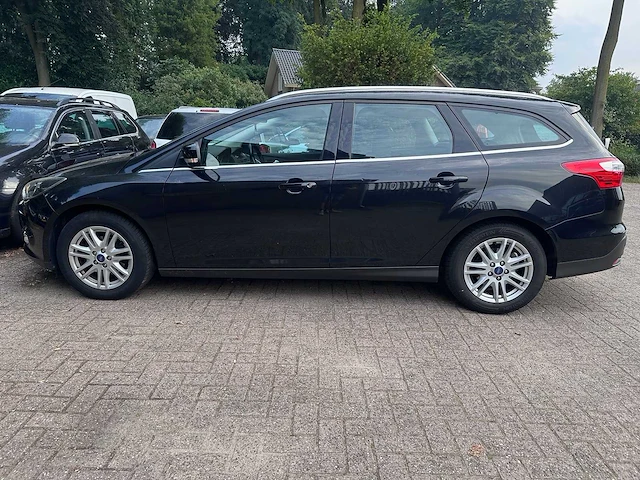 Ford - focus wagon - 1.0 ecob. titanium - 4-krx-36 - afbeelding 12 van  20