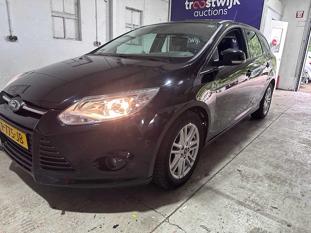 Ford - focus wagon - 1.0 ecob. titanium - p-775-jb - afbeelding 1 van  20