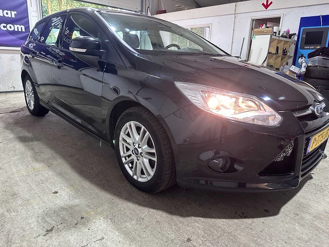 Ford - focus wagon - 1.0 ecob. titanium - p-775-jb - afbeelding 6 van  20