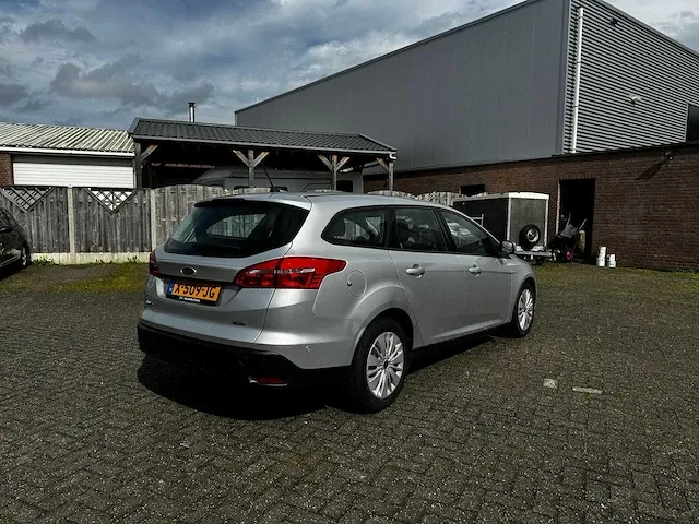 Ford - focus wagon - 1.0 lease edition -x-509-jg - 2017 - afbeelding 4 van  10
