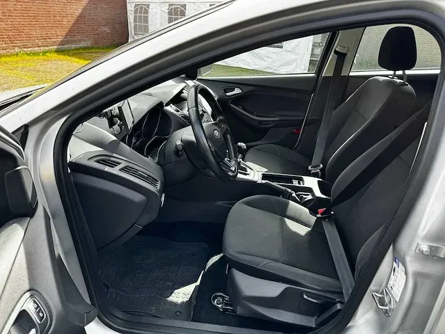 Ford - focus wagon - 1.0 lease edition -x-509-jg - 2017 - afbeelding 7 van  10