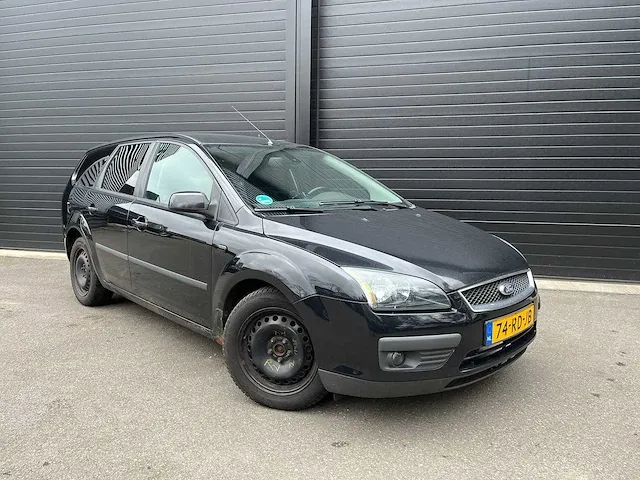 Ford - focus wagon - 1.6-16v first ed. - 74-rd-jb - 2005 - afbeelding 16 van  21