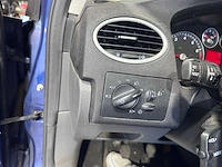 Ford - focus wagon - 1.6-16v futura - 06-xs-lj - afbeelding 5 van  21