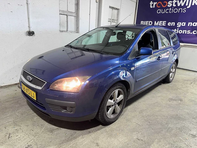 Ford - focus wagon - 1.6-16v futura - 06-xs-lj - afbeelding 1 van  21
