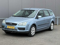 Ford - focus wagon - 1.6-16v trend - 2007 - afbeelding 1 van  16