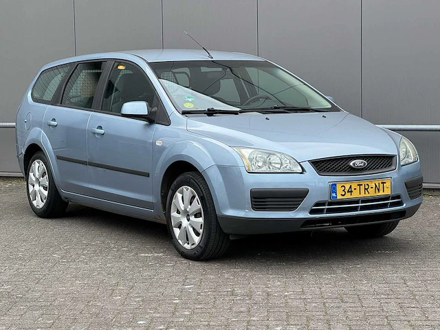 Ford - focus wagon - 1.6-16v trend - 2007 - afbeelding 12 van  16
