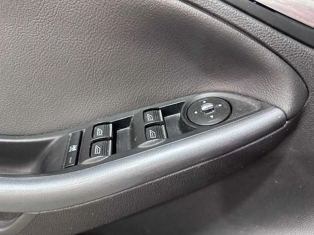 Ford - focus wagon - 1.6 ecob. titanium - 81-rkf-5 - afbeelding 11 van  21