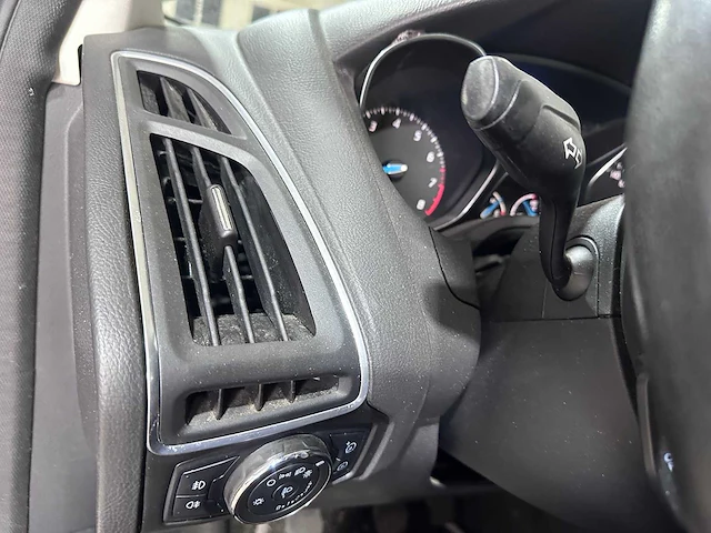 Ford - focus wagon - 1.6 ecob. titanium - 81-rkf-5 - afbeelding 12 van  21