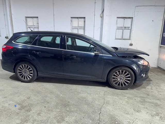 Ford - focus wagon - 1.6 ecob. titanium - 81-rkf-5 - afbeelding 6 van  21