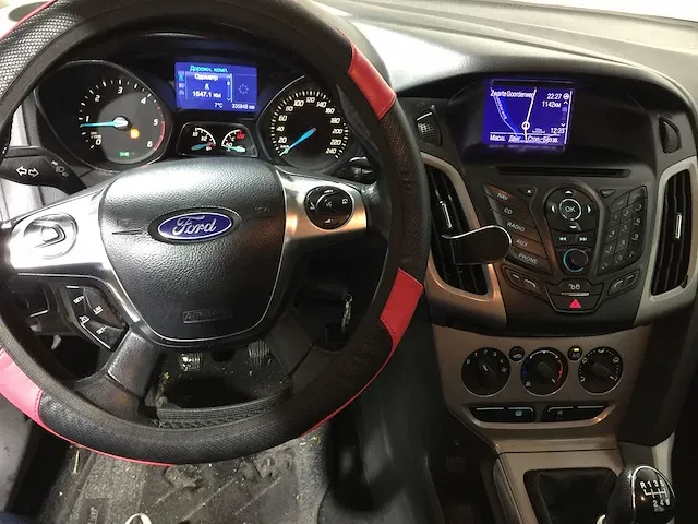 Ford - focus wagon - 1.6 tdci eco. l. tr. - 2-ksh-40 - afbeelding 10 van  23
