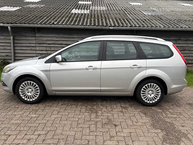 Ford - focus wagon - 1.8 limited flex.f. - car - 2010 - afbeelding 12 van  28