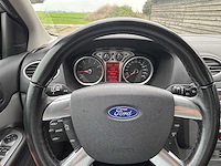 Ford - focus wagon - 1.8 limited flex.f. - car - 2010 - afbeelding 26 van  28