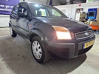 Ford - fusion - 1.4-16v comfort - 14-tf-fx - afbeelding 15 van  18