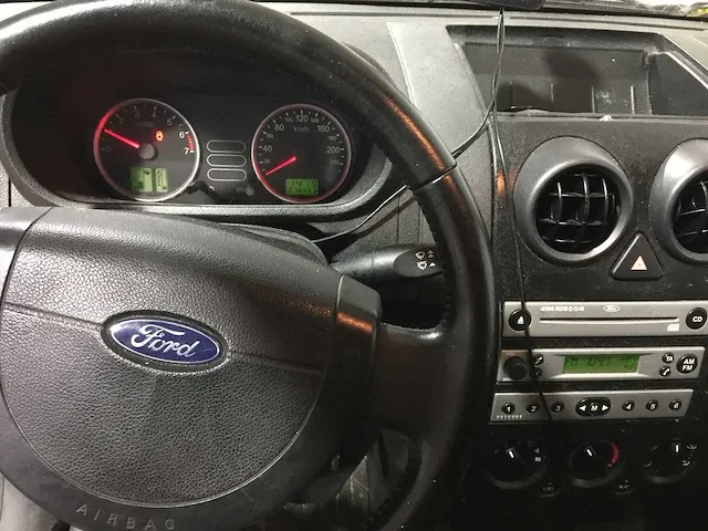 Ford - fusion - 1.6-16v centennial - 28-pn-lk - afbeelding 2 van  21