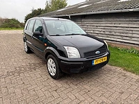 Ford - fusion - 1.6 tdci trend - car - 2005 - afbeelding 16 van  23