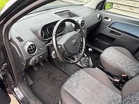 Ford - fusion - 1.6 tdci trend - car - 2005 - afbeelding 20 van  23