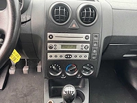 Ford - fusion - 1.6 tdci trend - car - 2005 - afbeelding 22 van  23