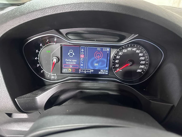 Ford - galaxy - 1.6 scti titanium - 01-tlx-8 - afbeelding 3 van  20