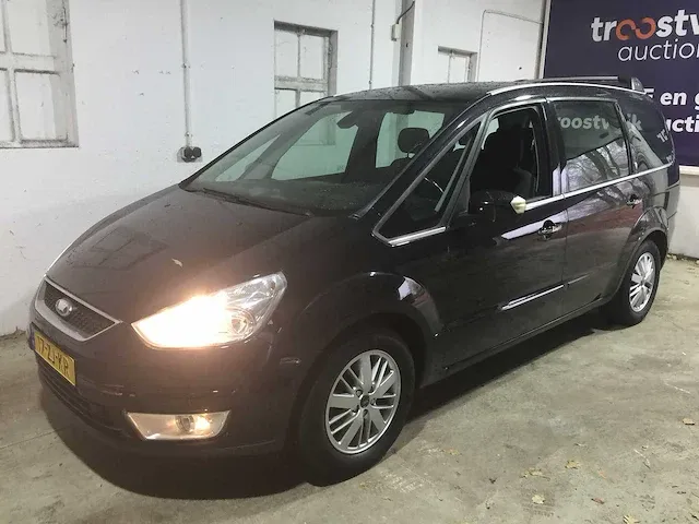 Ford - galaxy - 2.3-16v automaat ghia - 17-zj-kr - afbeelding 1 van  22