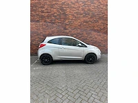 Ford - ka - 1.2 comfort s/s - 17-pjf-4 - 2011 - nap - afbeelding 12 van  16