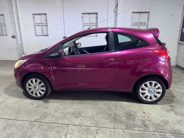 Ford - ka - 1.2 titanium - 10-hxl-8 - afbeelding 8 van  15