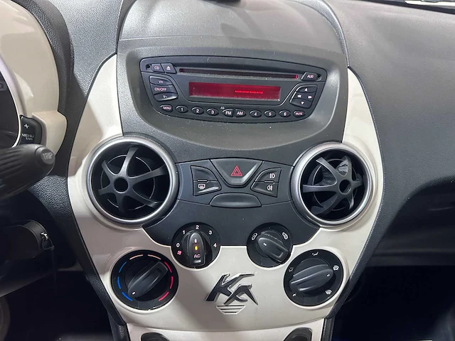 Ford - ka - 1.2 titanium - 24-kst-7 - afbeelding 12 van  17