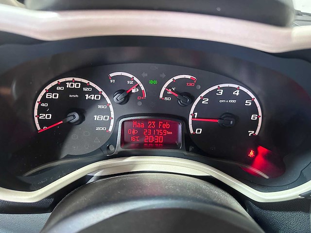 Ford - ka - 1.2 titanium - 24-kst-7 - afbeelding 3 van  17