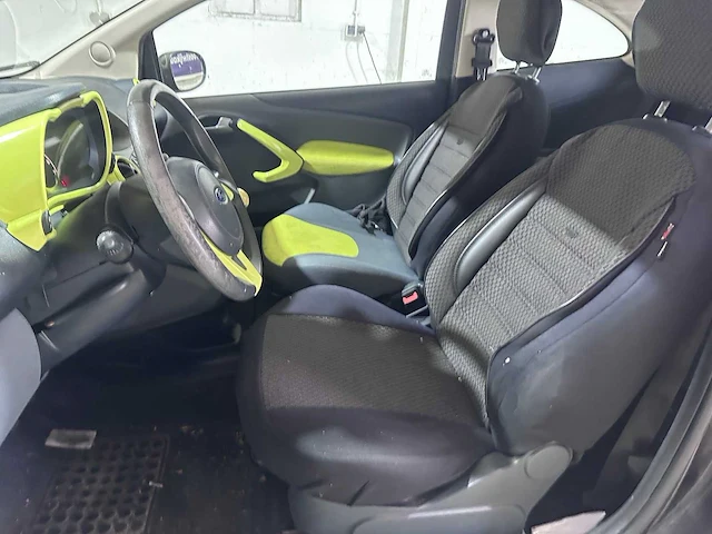 Ford - ka - 1.2 titanium - pd-285-d - afbeelding 4 van  13