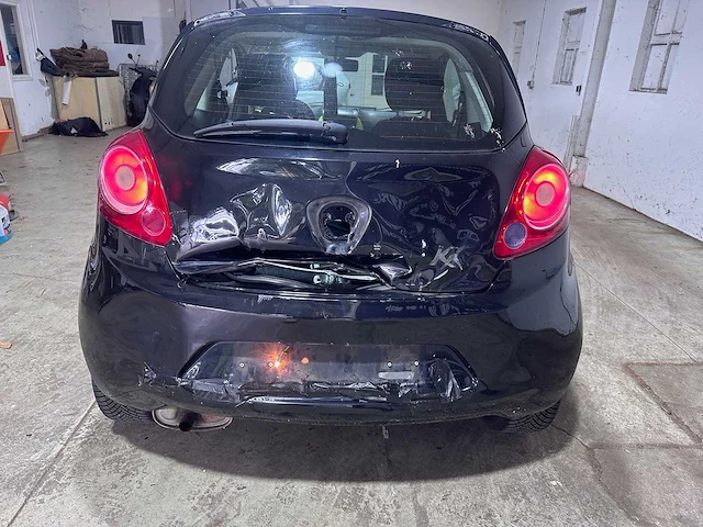 Ford - ka - 1.2 titanium - pd-285-d - afbeelding 8 van  13