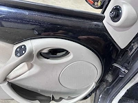 Ford - ka - 1.3 luxury - 37-jr-pp - afbeelding 4 van  18