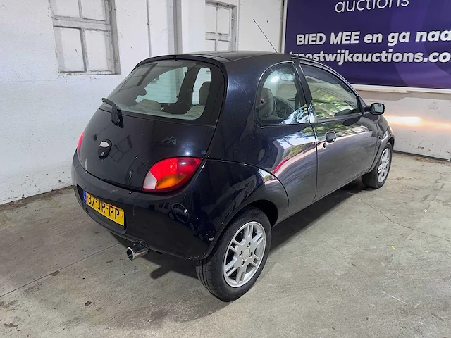 Ford - ka - 1.3 luxury - 37-jr-pp - afbeelding 14 van  18