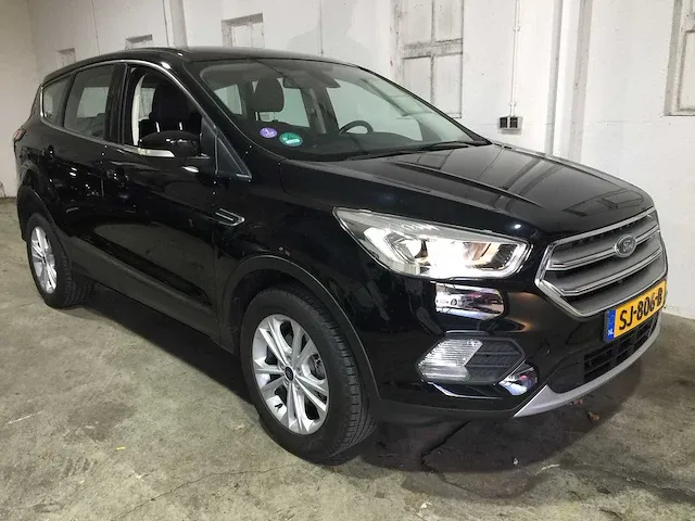 Ford - kuga - 1.5 ecob. titanium - sj-806-b - afbeelding 22 van  24